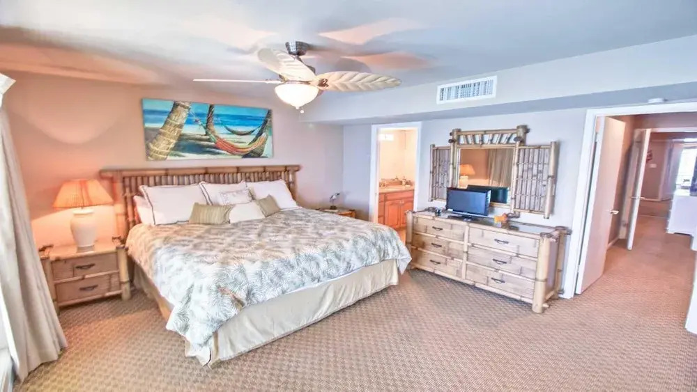 216 - 2 Br Condo