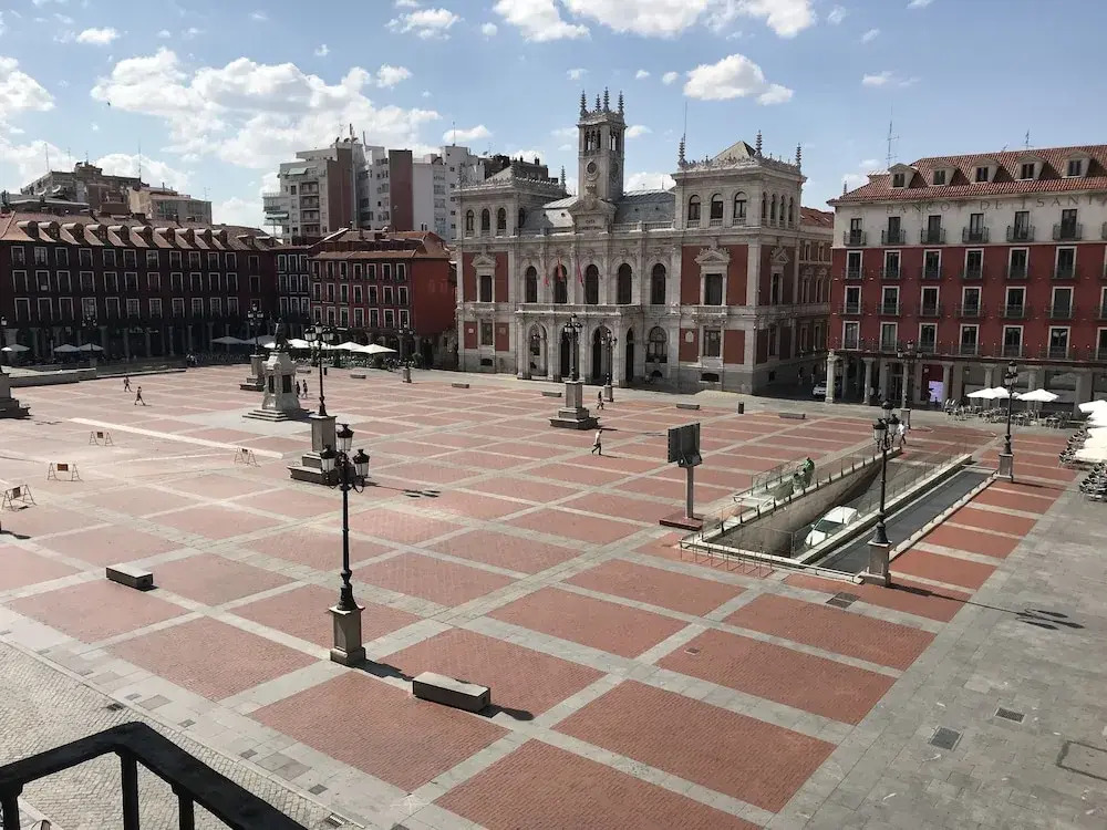 Espacios Blanco Plaza Mayor