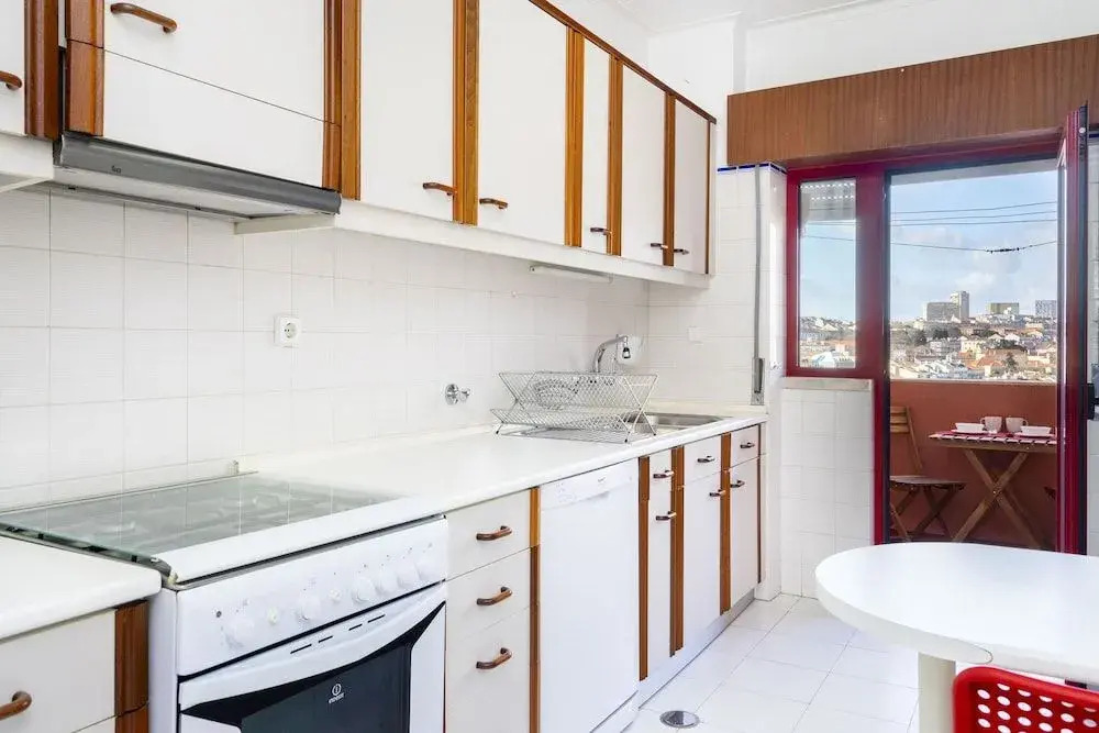 Damasceno Large Apartment