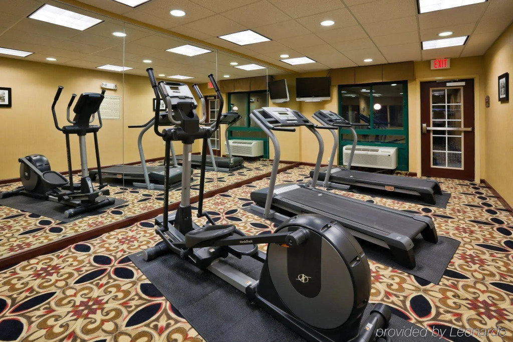 Holiday Inn Express Selma