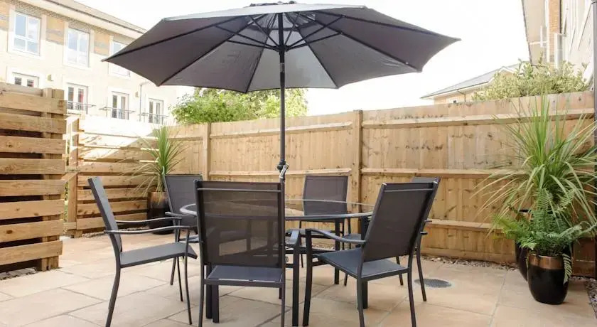 Camstay Townhouse