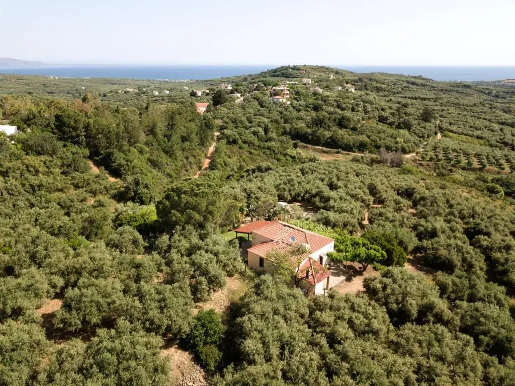 Sarris Home, country house with stunning view