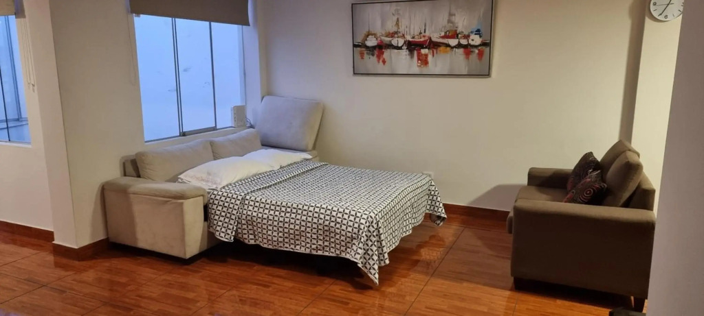 Apart Hotel Cabral a 5 minutos del Jockey Plaza