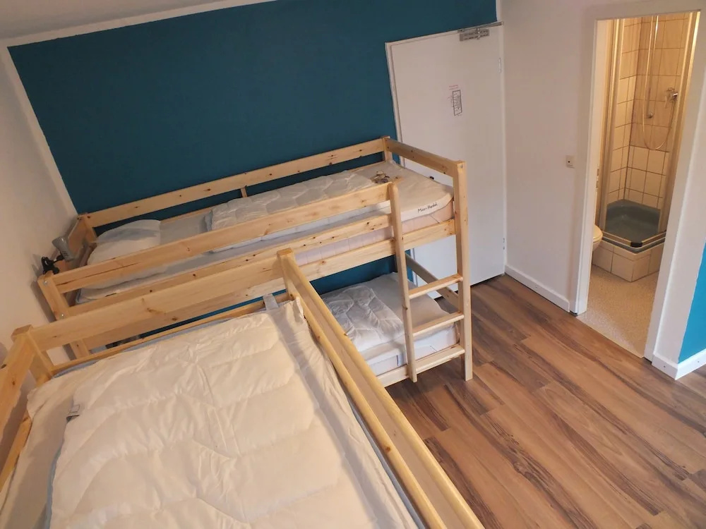 Hostel 45