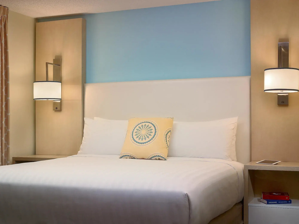 Sonesta ES Suites Burlington