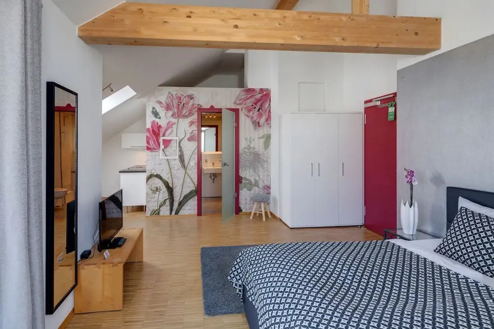 MKM Apartments