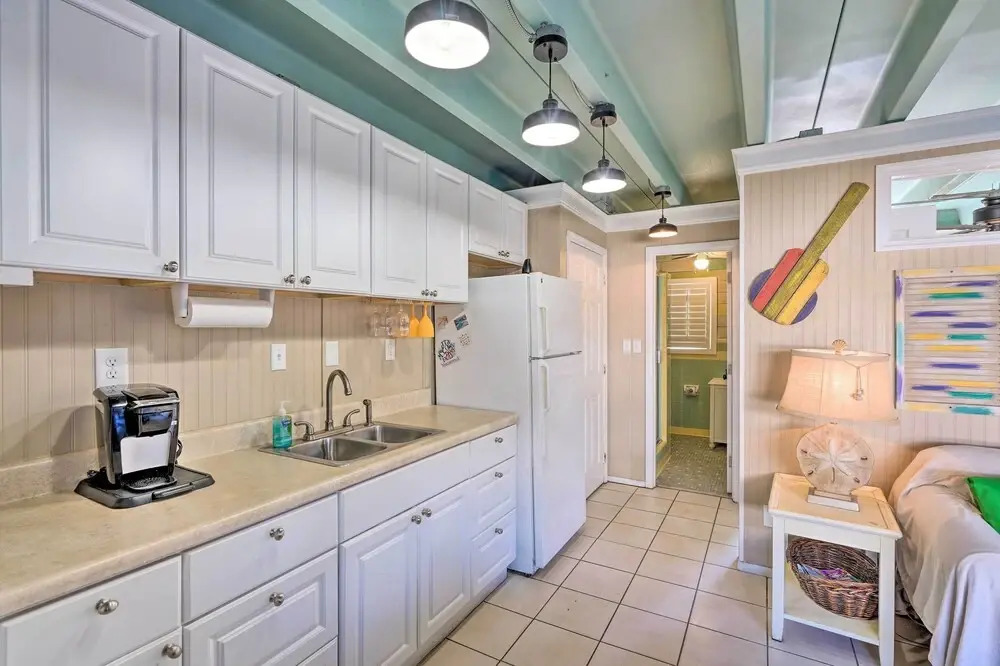 Steps to Public Beach: Panama City Condo w/ Pool