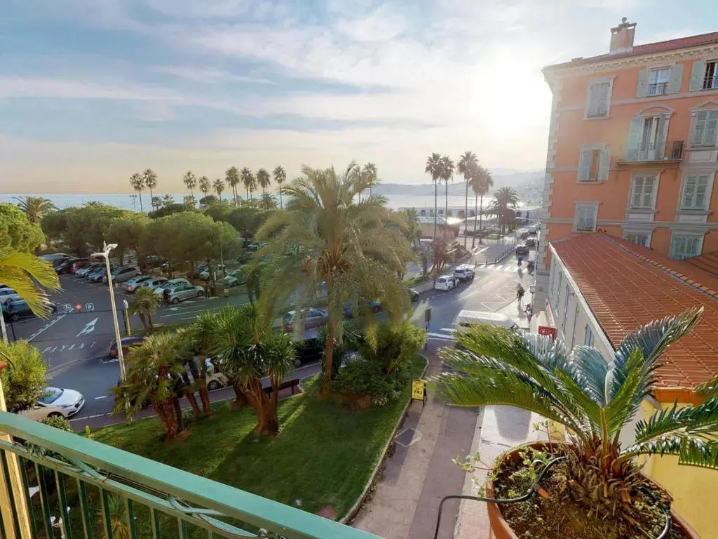 Appartement Menton, 2 pièces, 4 personnes - FR-1-196-187