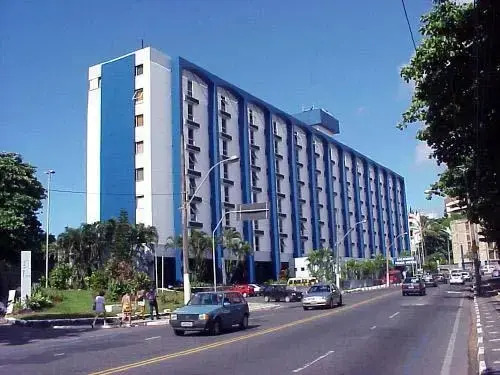 Fantástico Apartamento Vista Mar no Beach Class Ondina Salvador, pé na areia, com exclusivo acesso à praia
