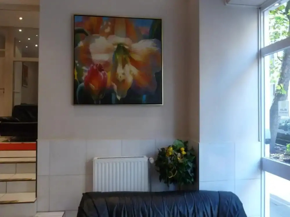 Hotel 66