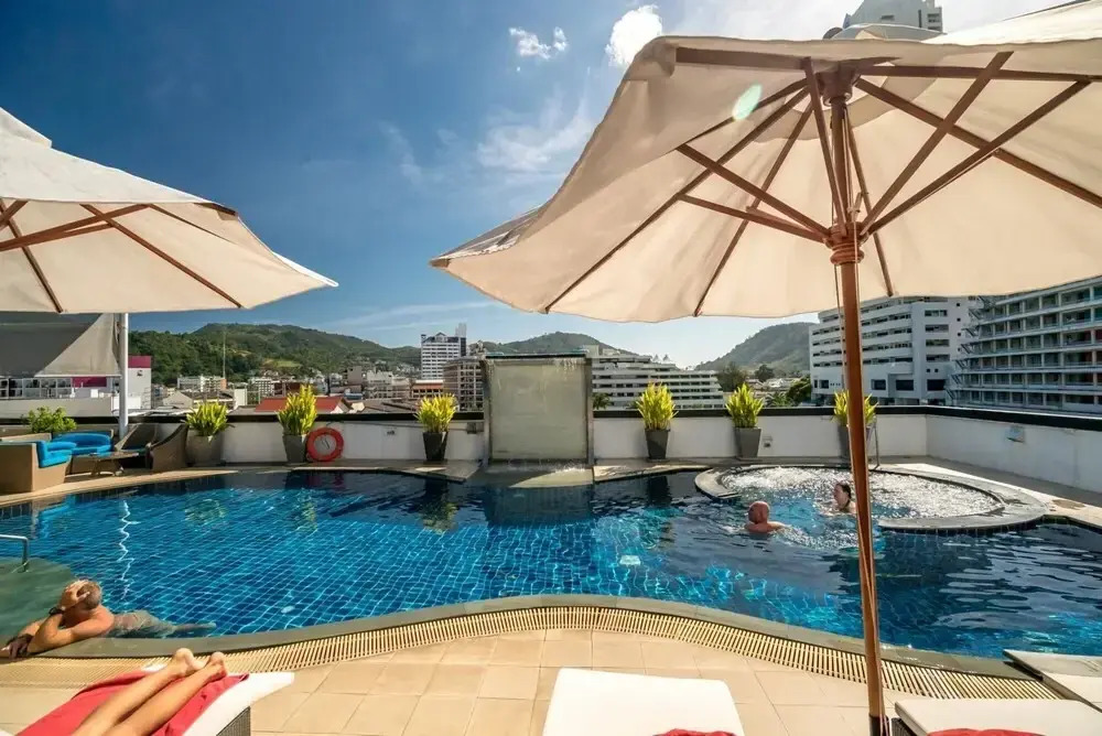 Absolute Bangla Suites Night Walking Street Rooftop Pool L-04