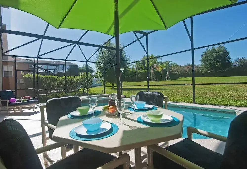 South-facing Pool With Spa & Games Room