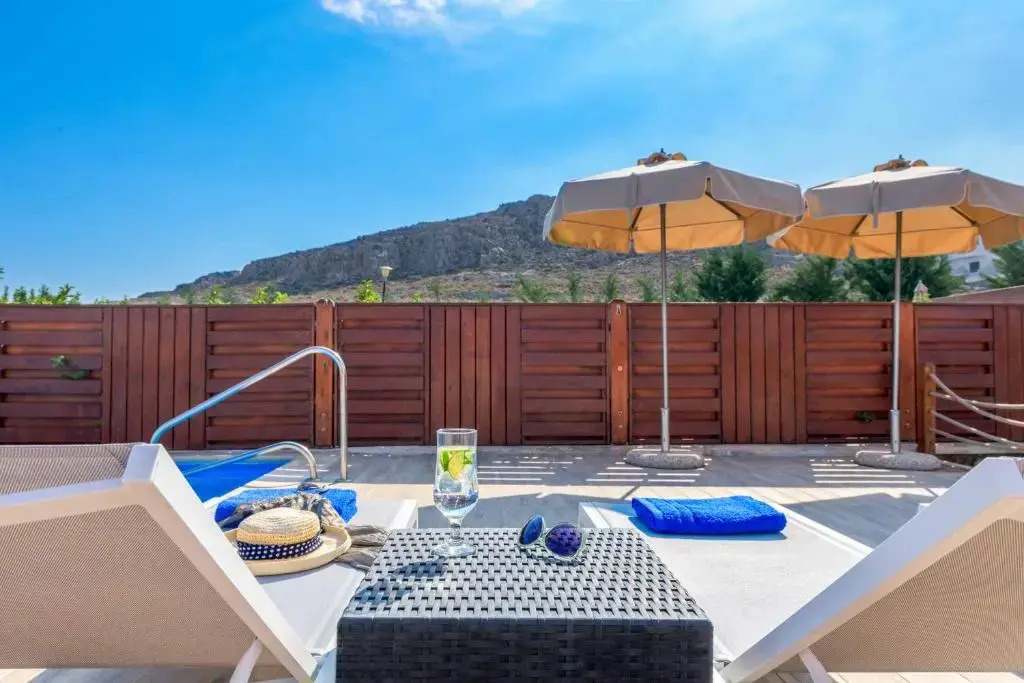Lindos Sapphire