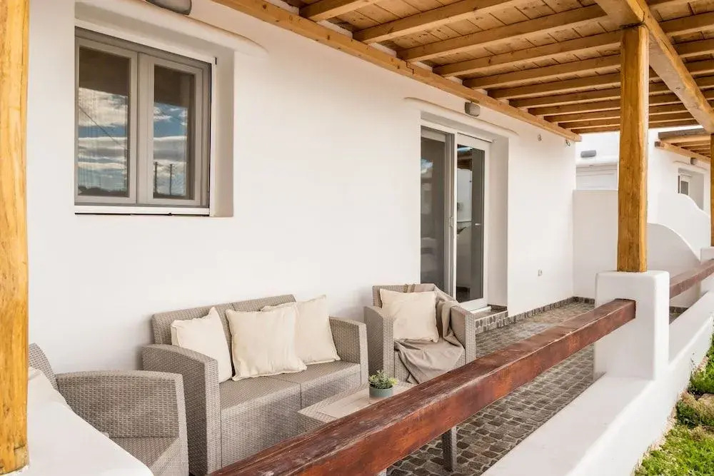 aníko suites Psarou