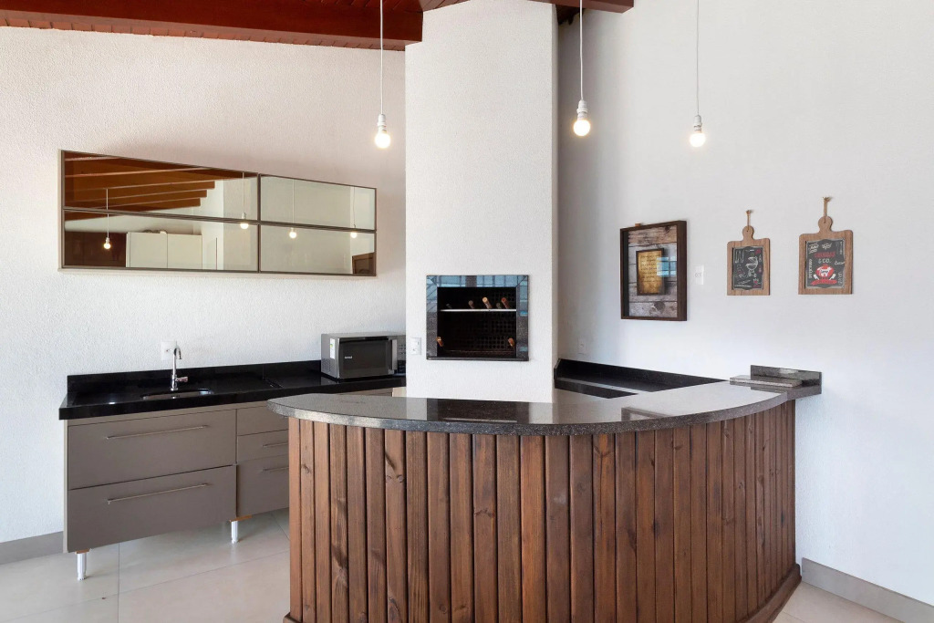 476   Cobertura De Luxo Com Vista Mar Em Bombas
