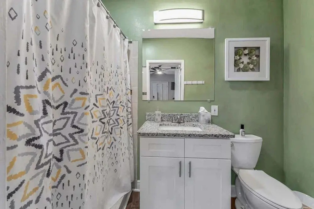 Cozy Suite Full Amenitie s pet Friendly
