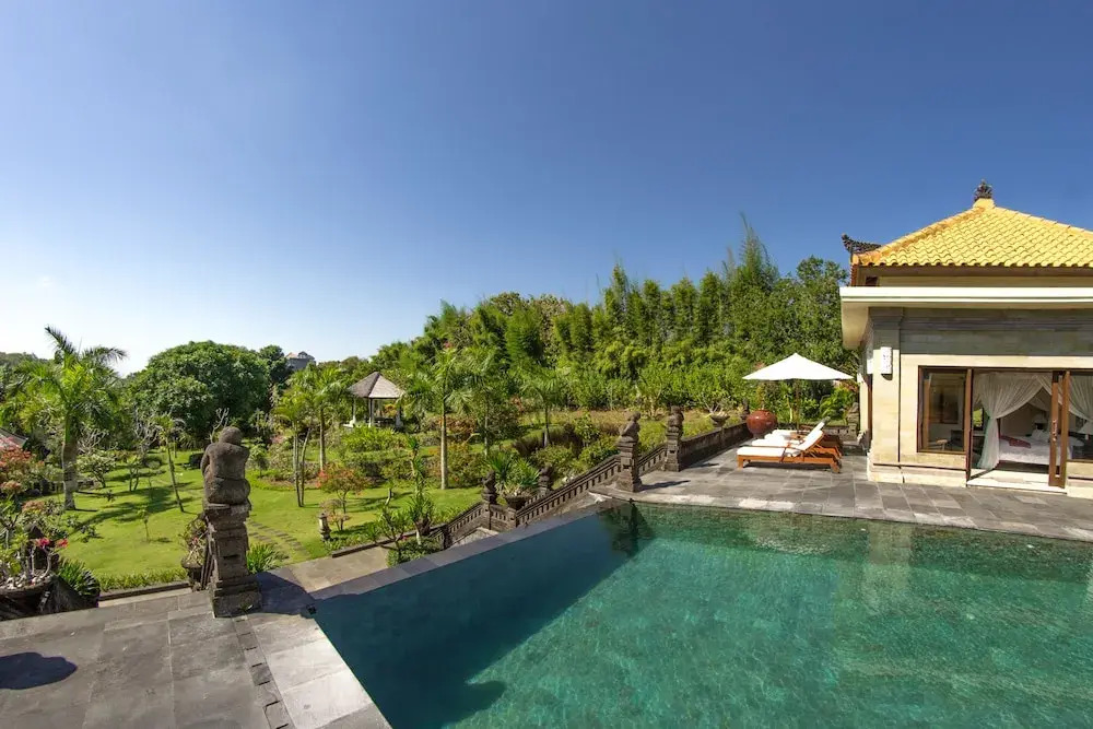 Villa Amanie - Private Villa with Infinity pool, Stunning Views