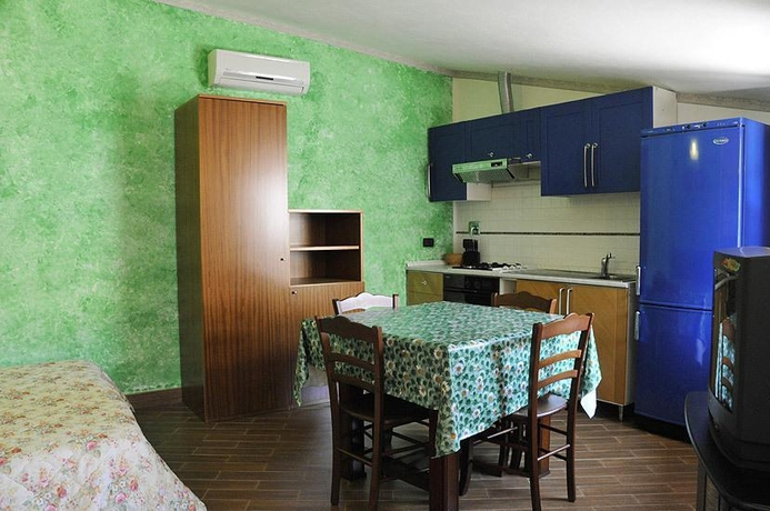 Michela Rooms