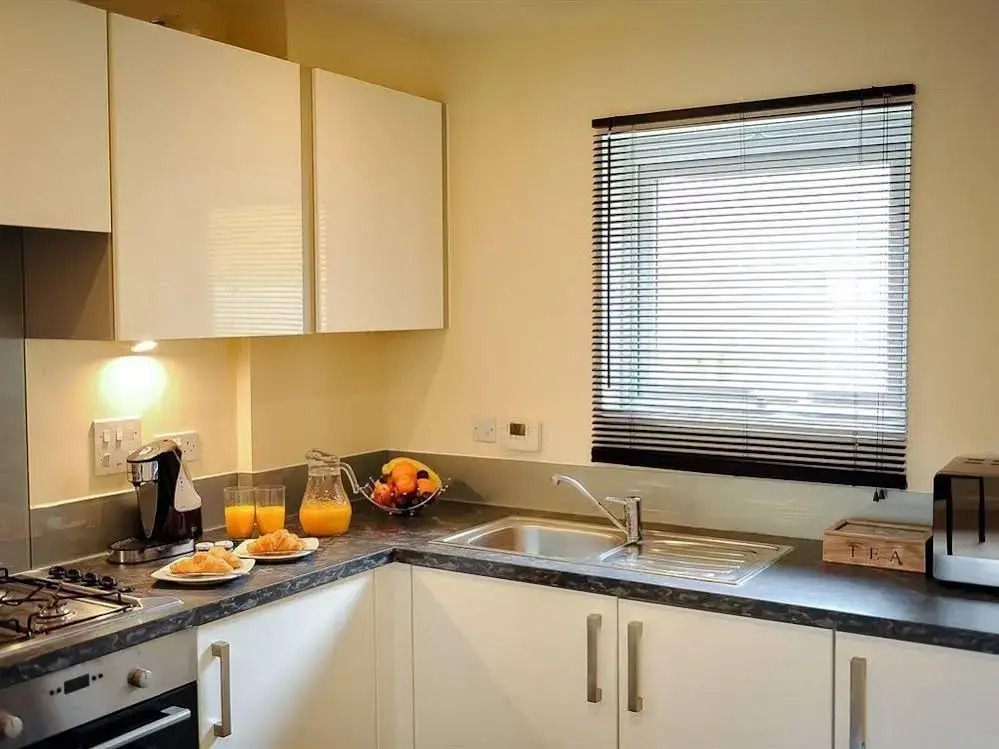 Select Serviced Accommodation - Gweal Place