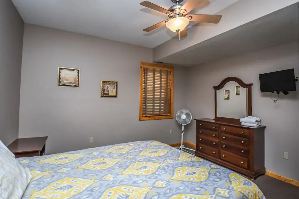 No Worries 5 Bedroom House