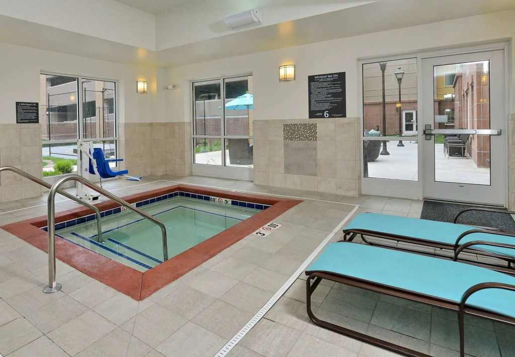 Hampton Inn & Suites Des Moines Downtown
