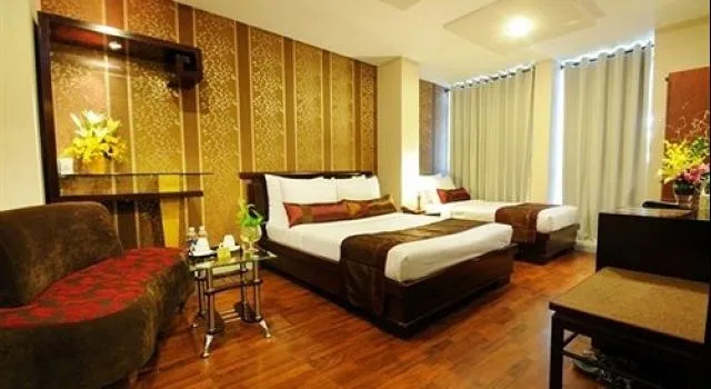May Flower Hotel