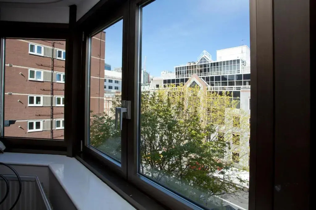 Tower Bridge Apartment