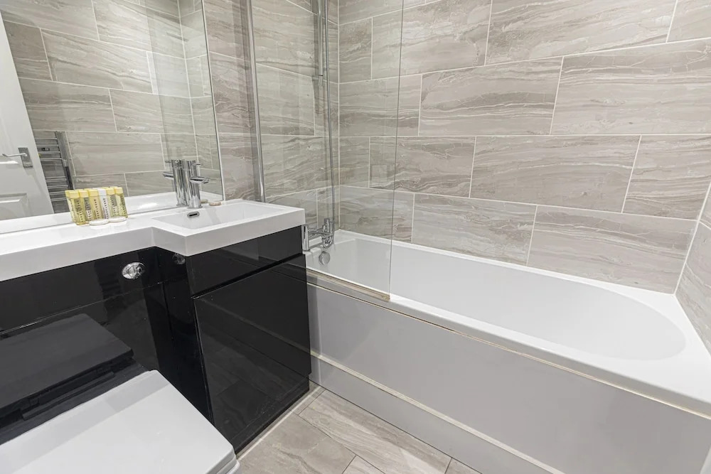 JOIVY Stylish 2 Bed Flat In Notting Hill