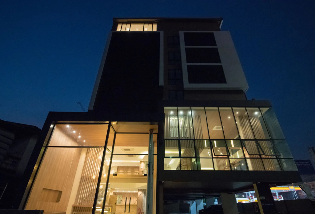 Narra Hotel