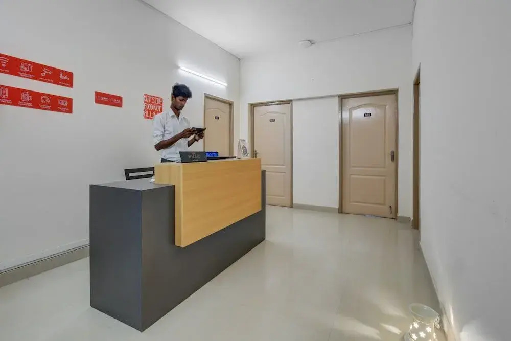 OYO 26472 Silverkey Pallikaranai