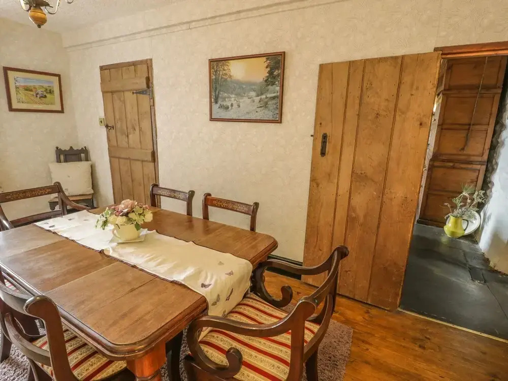 Hendy Cottage