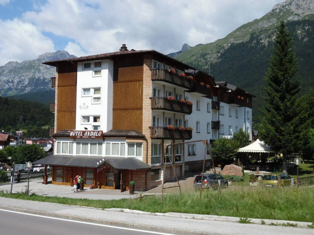 Hotel Andalo