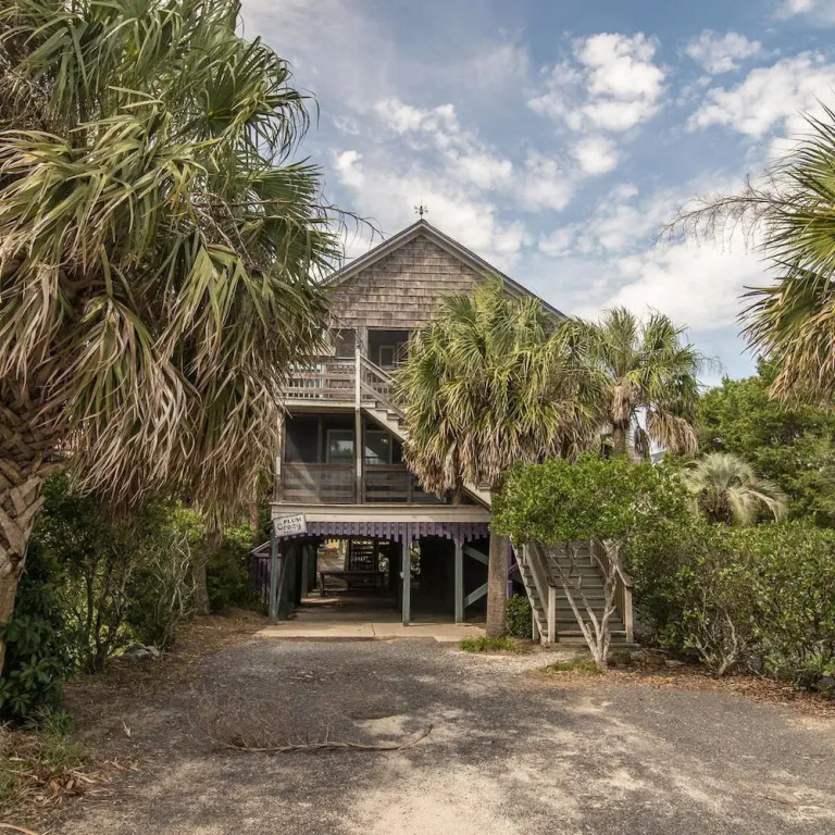 Plum Crazy Down - 3 Br Townhouse