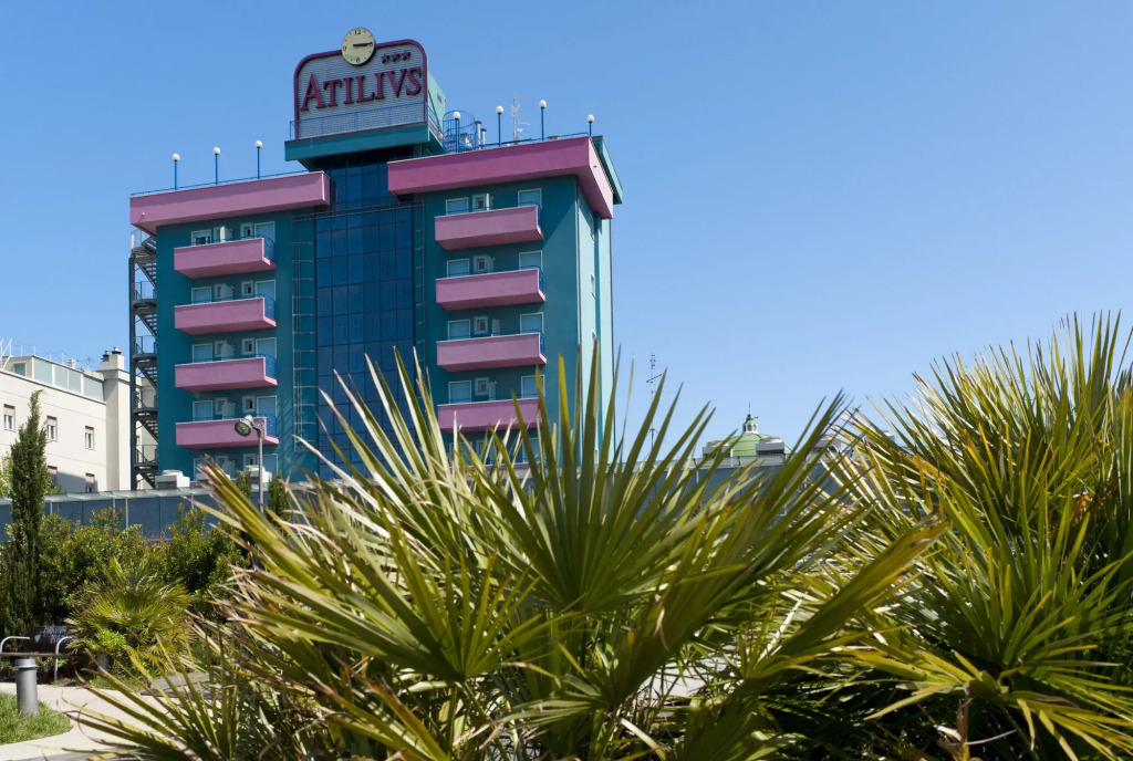 Atilius Hotel & Suites