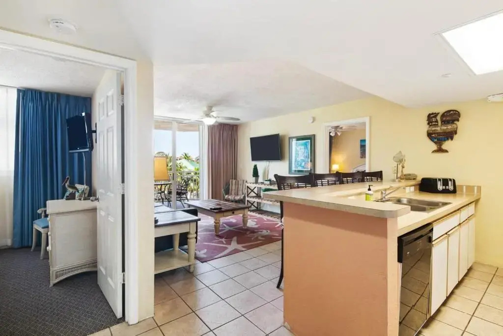 Grand Cayman Suite 309