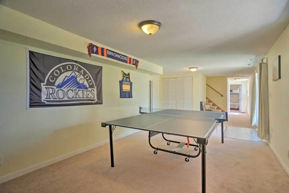 Lovely Colorado Springs Home: Mtn Views & Hot Tub!