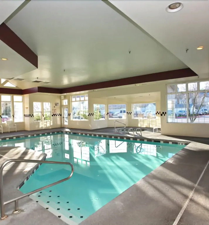 Avante Suites
