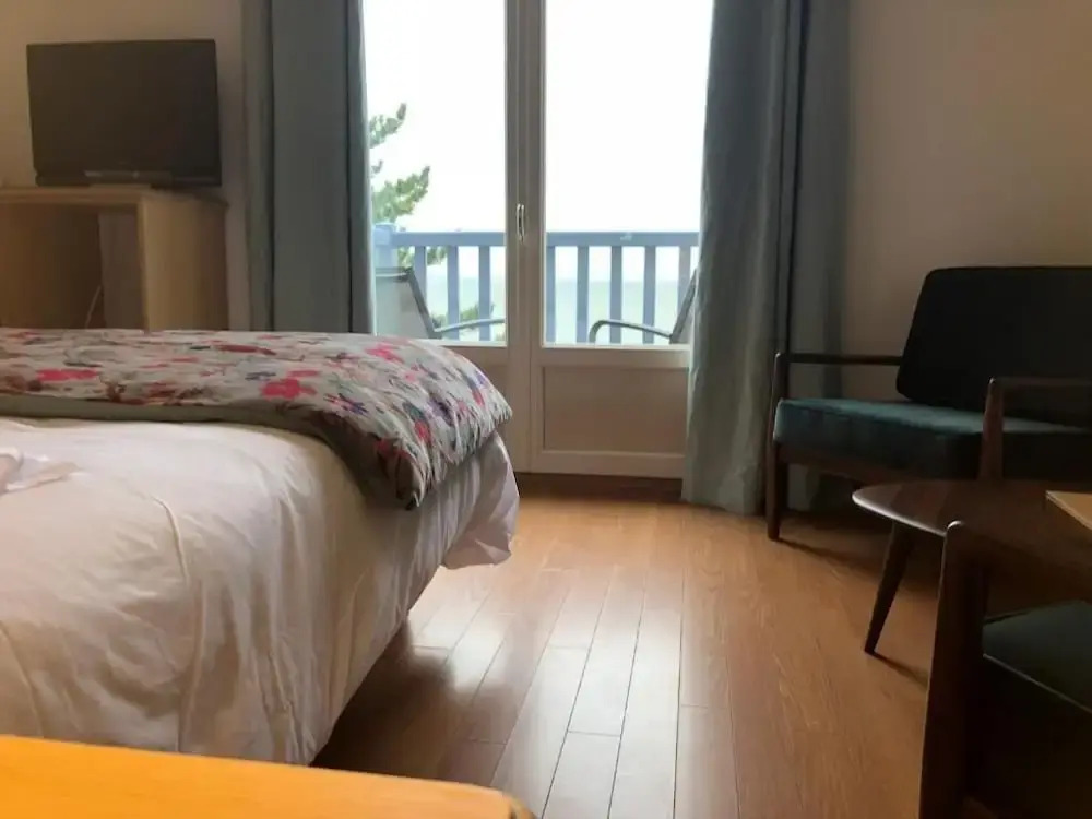 Hotel Le Bellevue, Demeures & Chateaux