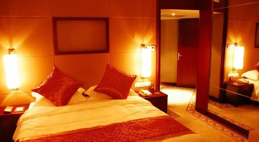 Fengcheng Grand