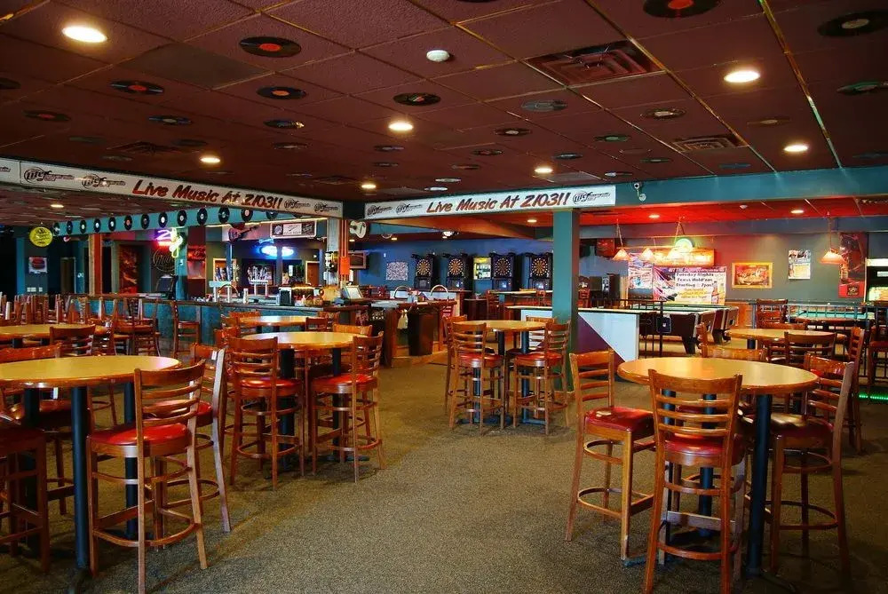 The Falls Inn & Suites / Bigwood Event Center