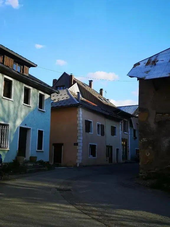 Joli T2 Dans Une Maison de Village