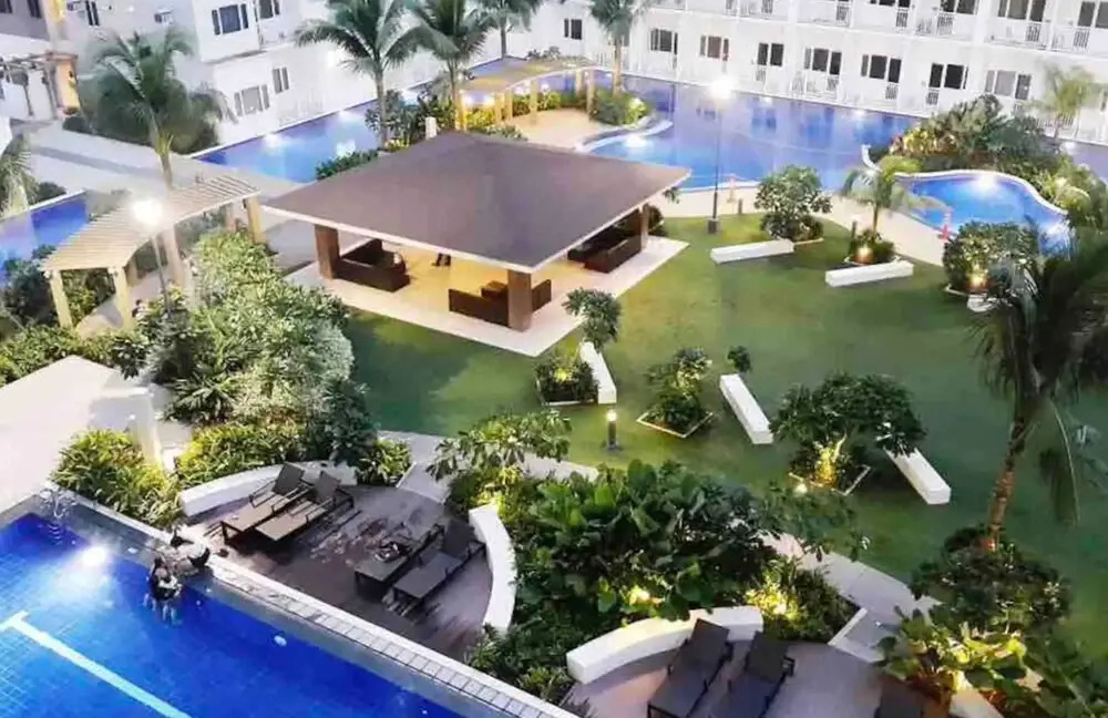 Shore Residences Near Moa