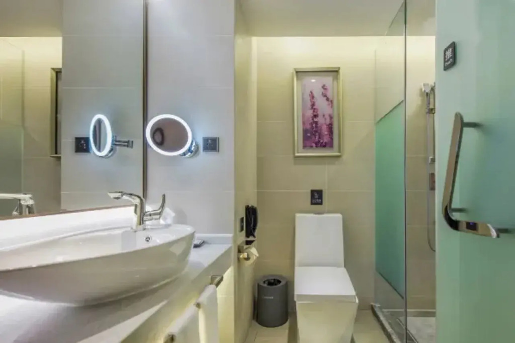 Lavande Hotel (Chongqing Nanping Pedestrian Street Wanda Plaza)