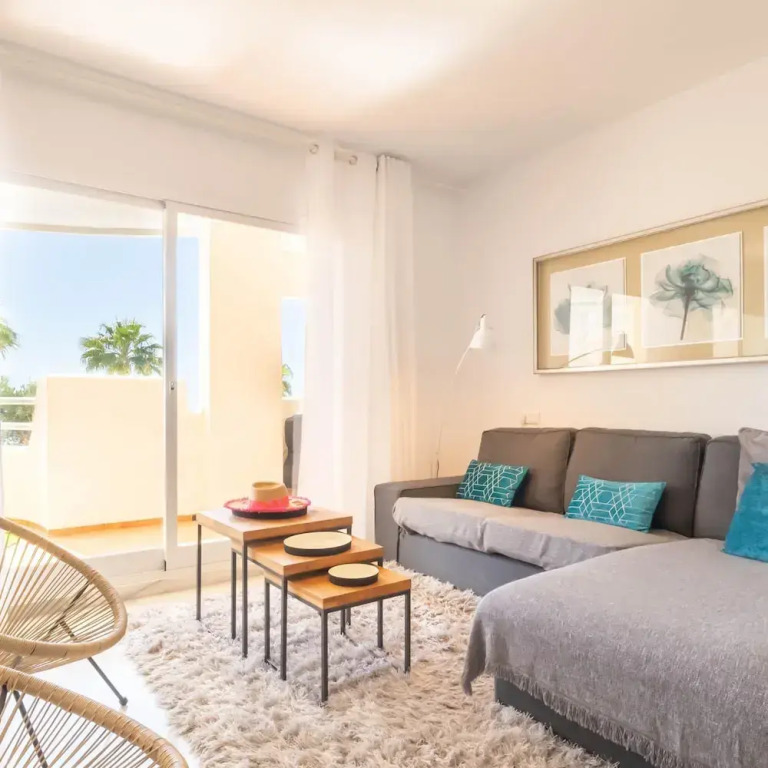 Calahonda Elegance With Pool And Sea View
