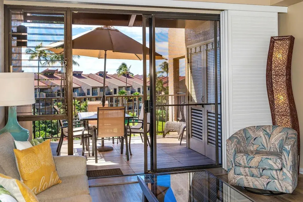 Kamaole Sands 3-406 - Modern Kitchen, Large Lanai, Enclosed Private MB, Split AC