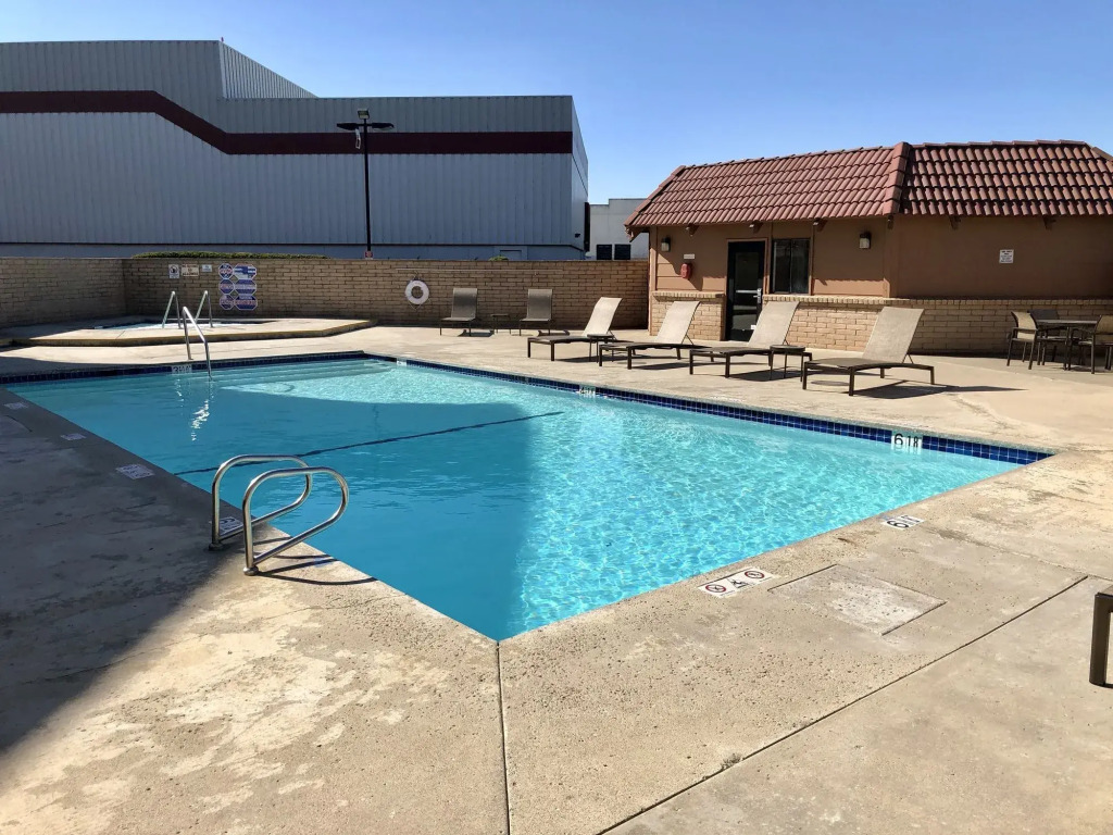 Lompoc Valley Inn and Suites