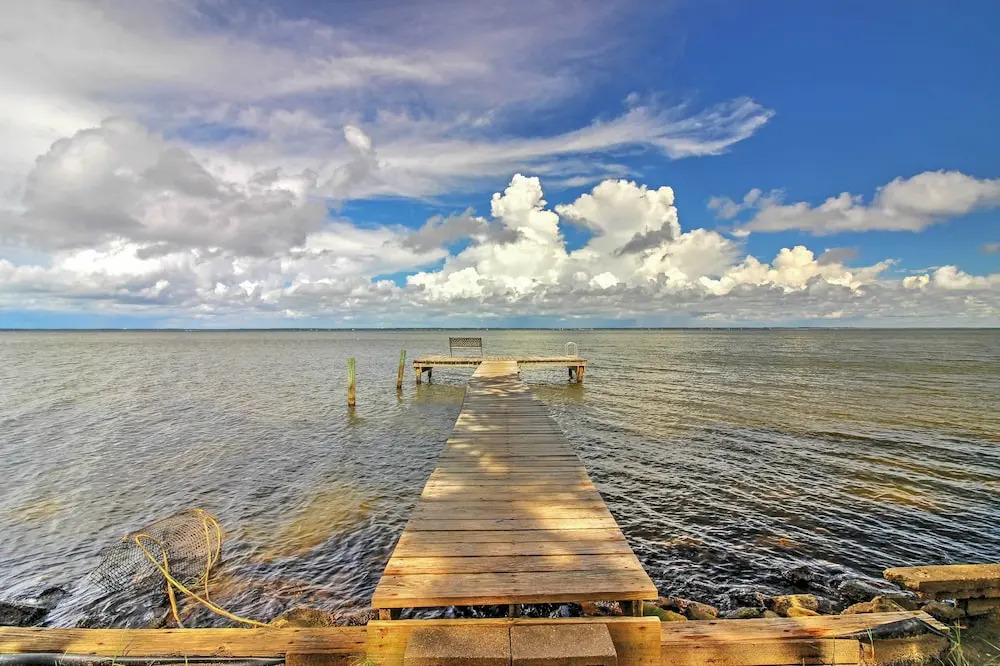 Santa Rosa Beach Bungalow 5 Mi to the Gulf Shore!