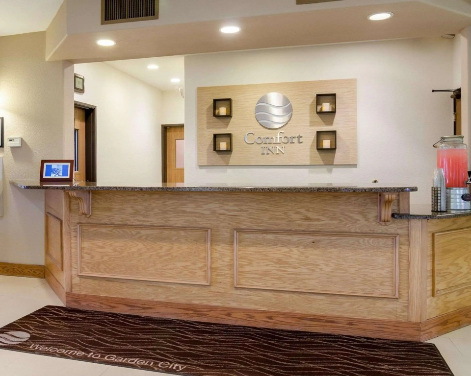 Comfort Inn Garden City