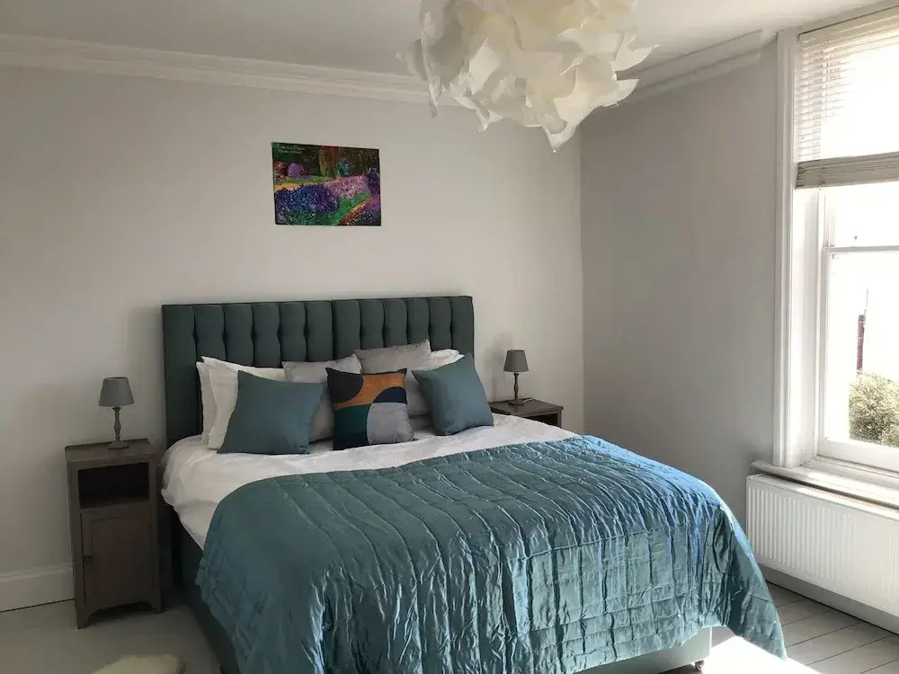 Sea Vista Overlooks Beach With Stunning sea Views