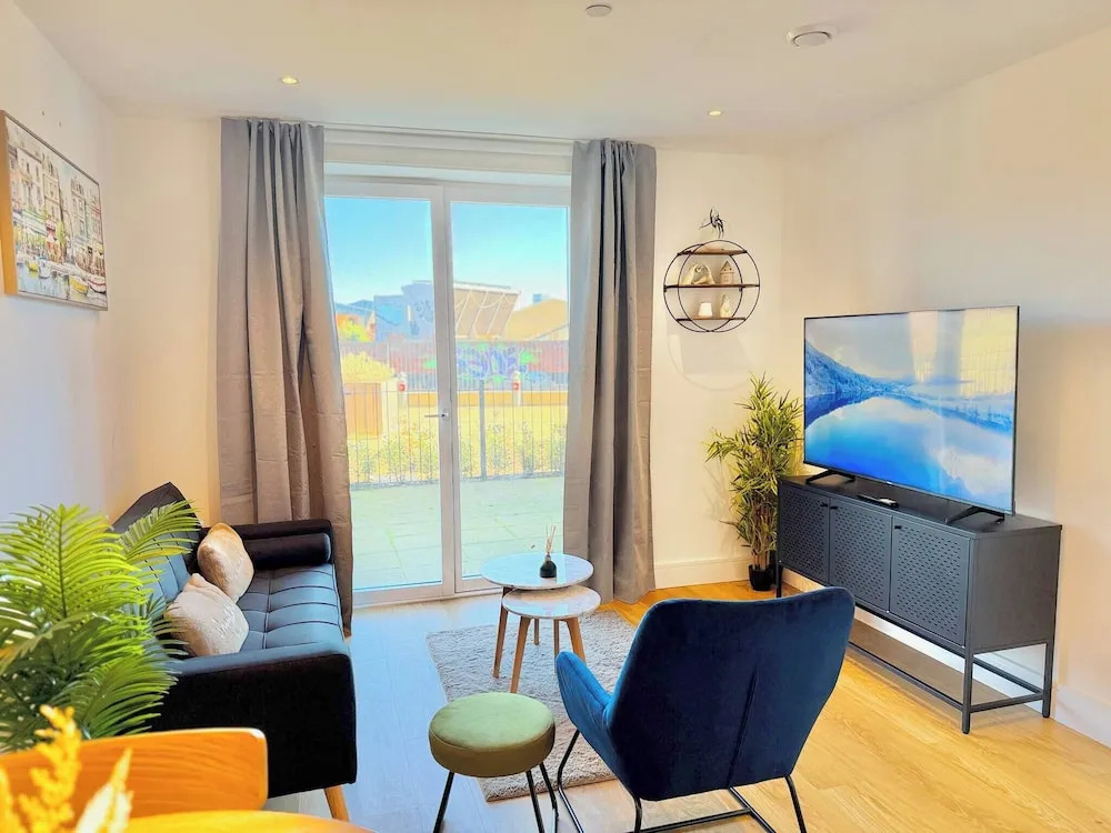 One Bedroom West Midlands Retreat